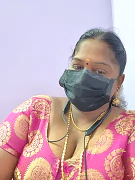 Snapshot of bakyasree143 chatting on 10-27-25, 02:04 bakyasree143 online show from 10-27-25, 02:04