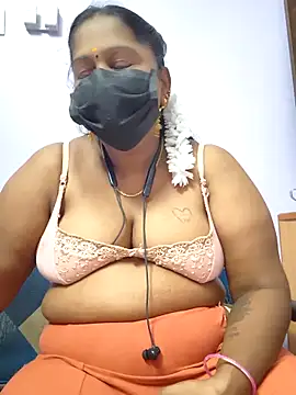 Snapshot of bakyasree143 chatting on 11-06-25, 11:26 bakyasree143 online show from 11-06-25, 11:26