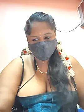 Snapshot of bakyasree143 chatting on 02-15-26, 07:43 bakyasree143 online show from 02-15-26, 07:43