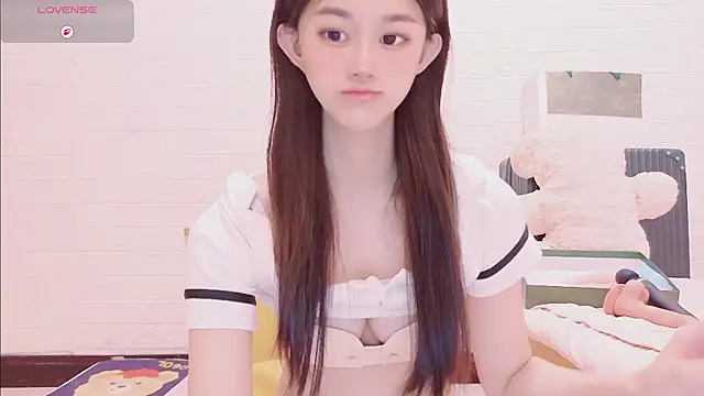 Snapshot of marina-cutegirll chatting on 02-08-26, 07:06 marina-cutegirll online show from 02-08-26, 07:06