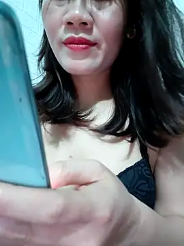 Singlemom69x online show from 06-05-26, 02:51