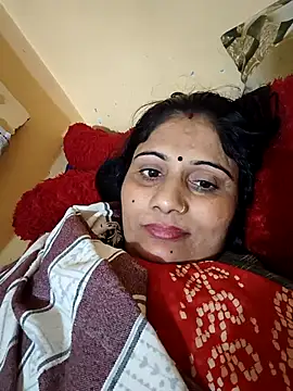 Snapshot of Rakhi99x chatting on 10-24-25, 01:57 Rakhi99x online show from 10-24-25, 01:57