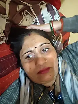 Snapshot of Rakhi99x chatting on 10-24-25, 02:57 Rakhi99x online show from 10-24-25, 02:57