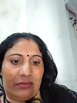 Snapshot of Rakhi99x chatting on 10-26-25, 08:09 Rakhi99x online show from 10-26-25, 08:09