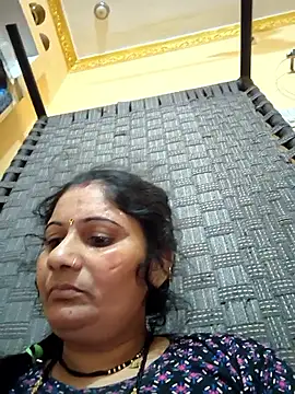 Snapshot of Rakhi99x chatting on 10-28-25, 09:24 Rakhi99x online show from 10-28-25, 09:24