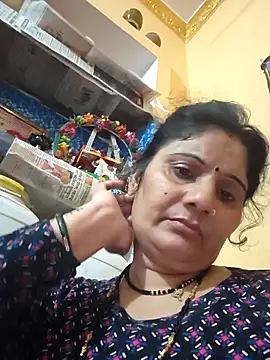 Snapshot of Rakhi99x chatting on 11-01-25, 02:52 Rakhi99x online show from 11-01-25, 02:52