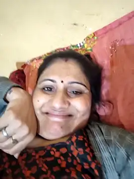 Snapshot of Rakhi99x chatting on 11-07-25, 02:06 Rakhi99x online show from 11-07-25, 02:06