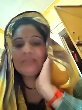 Snapshot of Rakhi99x chatting on 11-08-25, 10:26 Rakhi99x online show from 11-08-25, 10:26