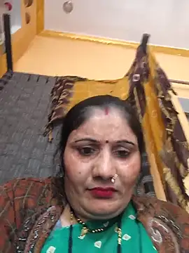 Snapshot of Rakhi99x chatting on 11-14-25, 08:57 Rakhi99x online show from 11-14-25, 08:57