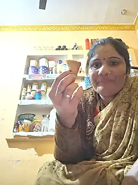 Snapshot of Rakhi99x chatting on 11-18-25, 02:50 Rakhi99x online show from 11-18-25, 02:50