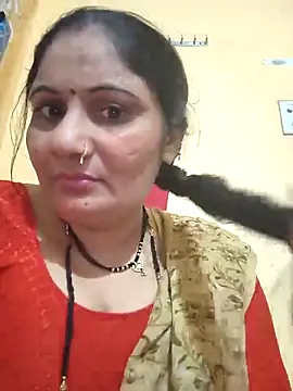 Snapshot of Rakhi99x chatting on 11-18-25, 03:38 Rakhi99x online show from 11-18-25, 03:38