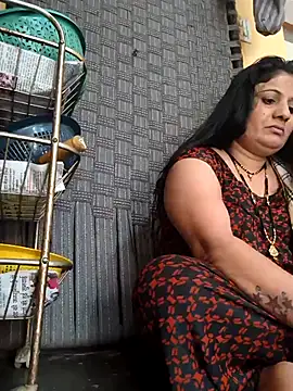 Snapshot of Rakhi99x chatting on 11-19-25, 09:09 Rakhi99x online show from 11-19-25, 09:09