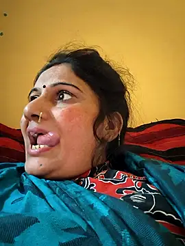 Snapshot of Rakhi99x chatting on 11-20-25, 09:31 Rakhi99x online show from 11-20-25, 09:31