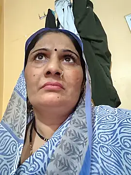 Snapshot of Rakhi99x chatting on 11-26-25, 03:13 Rakhi99x online show from 11-26-25, 03:13