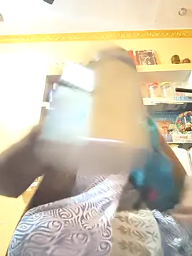 Snapshot of Rakhi99x chatting on 11-27-25, 04:03 Rakhi99x online show from 11-27-25, 04:03