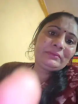 Snapshot of Rakhi99x chatting on 12-01-25, 02:27 Rakhi99x online show from 12-01-25, 02:27