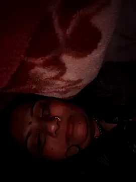 Snapshot of Rakhi99x chatting on 12-04-25, 12:31 Rakhi99x online show from 12-04-25, 12:31