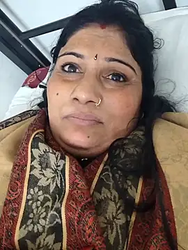 Snapshot of Rakhi99x chatting on 12-16-25, 04:06 Rakhi99x online show from 12-16-25, 04:06