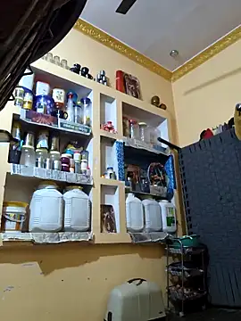 Snapshot of Rakhi99x chatting on 12-17-25, 04:40 Rakhi99x online show from 12-17-25, 04:40