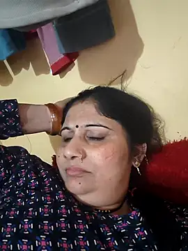 Snapshot of Rakhi99x chatting on 03-17-26, 03:15 Rakhi99x online show from 03-17-26, 03:15