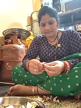 Snapshot of Rakhi99x chatting on 03-23-26, 04:16 Rakhi99x online show from 03-23-26, 04:16