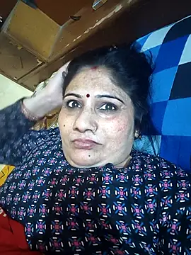 Snapshot of Rakhi99x chatting on 04-04-26, 06:44 Rakhi99x online show from 04-04-26, 06:44