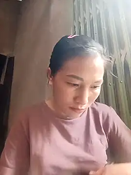 Snapshot of YAYAA-502 chatting on 10-12-25, 02:43 YAYAA-502 online show from 10-12-25, 02:43