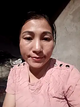 Snapshot of YAYAA-502 chatting on 11-08-25, 11:43 YAYAA-502 online show from 11-08-25, 11:43