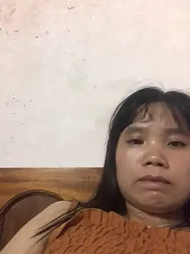 Snapshot of Ngoc-bbi chatting on 09-08-25, 05:45 Ngoc-bbi online show from 09-08-25, 05:45