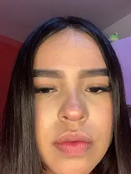 Snapshot of SweetSophie26 chatting on 01-14-26, 09:52 SweetSophie26 online show from 01-14-26, 09:52