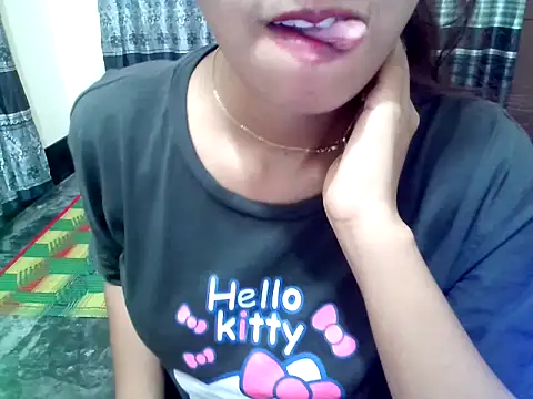 Snapshot of blackpori chatting on 09-10-25, 03:28 blackpori online show from 09-10-25, 03:28