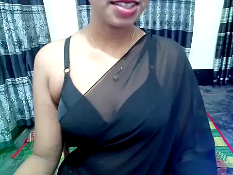 Snapshot of blackpori chatting on 10-10-25, 12:42 blackpori online show from 10-10-25, 12:42