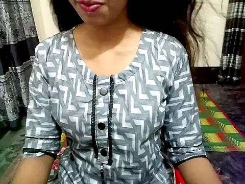 Snapshot of blackpori chatting on 11-04-25, 02:10 blackpori online show from 11-04-25, 02:10