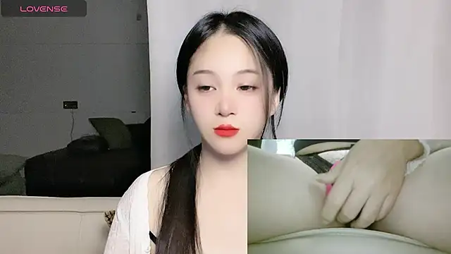 Snapshot of woaiqinqin chatting on 09-16-25, 03:57 woaiqinqin online show from 09-16-25, 03:57