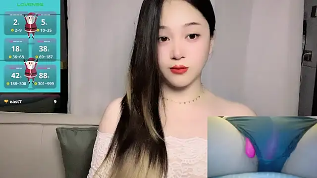 woaiqinqin online show from 05-20-26, 04:24