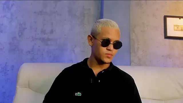 Manuel FPG online show from 11-18-25, 02:39