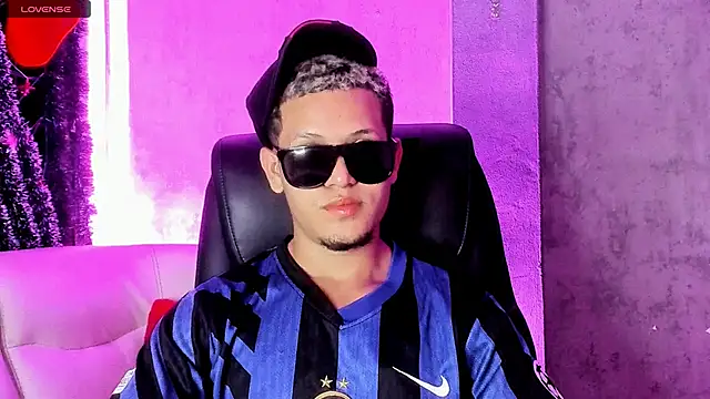 Snapshot of Manuel_FPG chatting on 01-14-26, 02:28 Manuel FPG online show from 01-14-26, 02:28