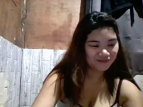 Snapshot of Rosette0516 chatting on 09-17-25, 10:06 Rosette0516 online show from 09-17-25, 10:06