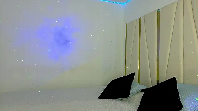 Sarahlove 90 online show from 02-11-26, 03:39