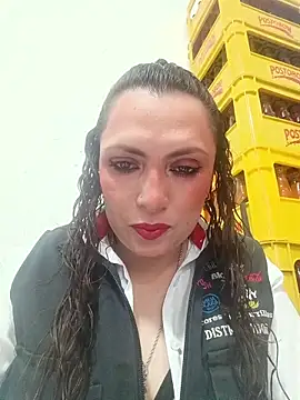 Snapshot of VERONICA__03 chatting on 10-03-25, 03:31 VERONICA  03 online show from 10-03-25, 03:31