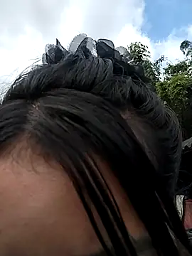 lylylove online show from 10-02-25, 12:50