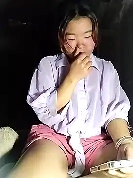 lylylove online show from 04-07-26, 02:01