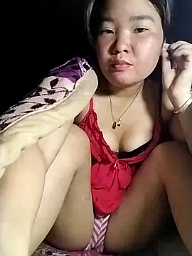 Snapshot of lylylove chatting on 05-02-26, 01:10 lylylove online show from 05-02-26, 01:10