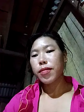 Ngocmi909 online show from 10-13-25, 12:38