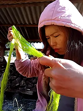 Ngocmi909 online show from 11-26-25, 01:39