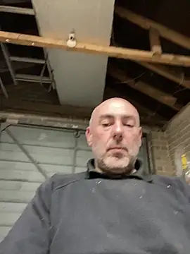 Snapshot of Richmcgee chatting on 03-07-26, 08:06 Richmcgee online show from 03-07-26, 08:06