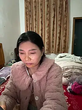 xiiuuff18 online show from 03-05-26, 12:23