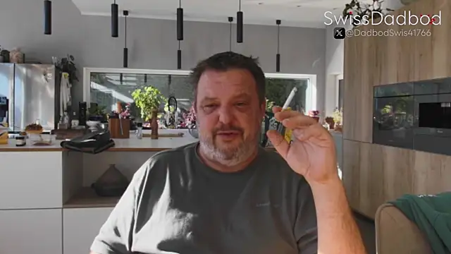 Snapshot of SwissDadbod chatting on 10-08-25, 07:50 SwissDadbod online show from 10-08-25, 07:50