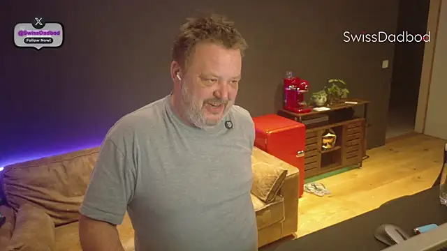 Snapshot of SwissDadbod chatting on 02-27-26, 05:24 SwissDadbod online show from 02-27-26, 05:24