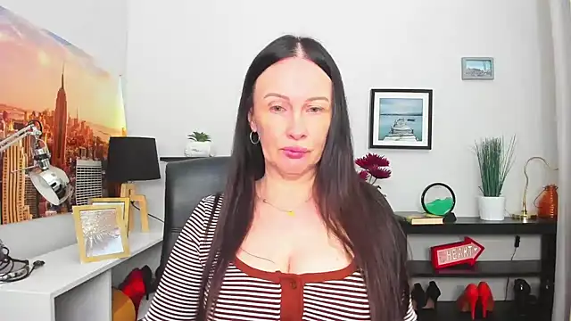 Snapshot of Velvet_Jasmine chatting on 09-26-25, 05:22 Velvet Jasmine online show from 09-26-25, 05:22